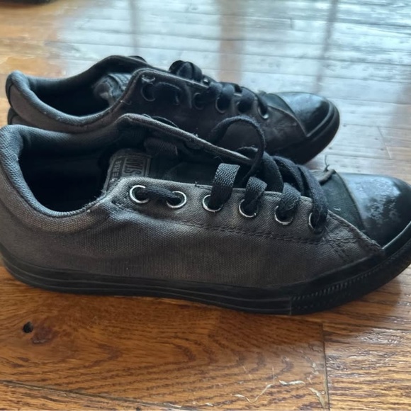 Converse ALL STARS Boys’ Black Canvas Shoes Size: 5 - Picture 4 of 8